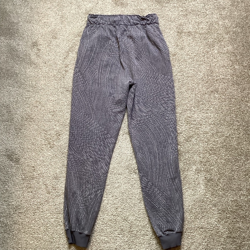Lululemon Stretch High-Rise Jogger *Full Length Simultaneous Anchor Pants Cuff 4 - Picture 8 of 9